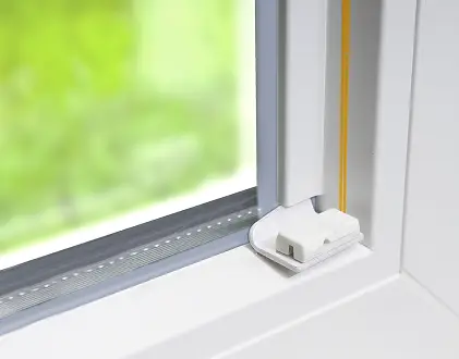 Window Fashion Klebeleisten – stabile Montage für Plissees