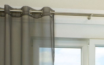 Ösen Gardinen in Grau